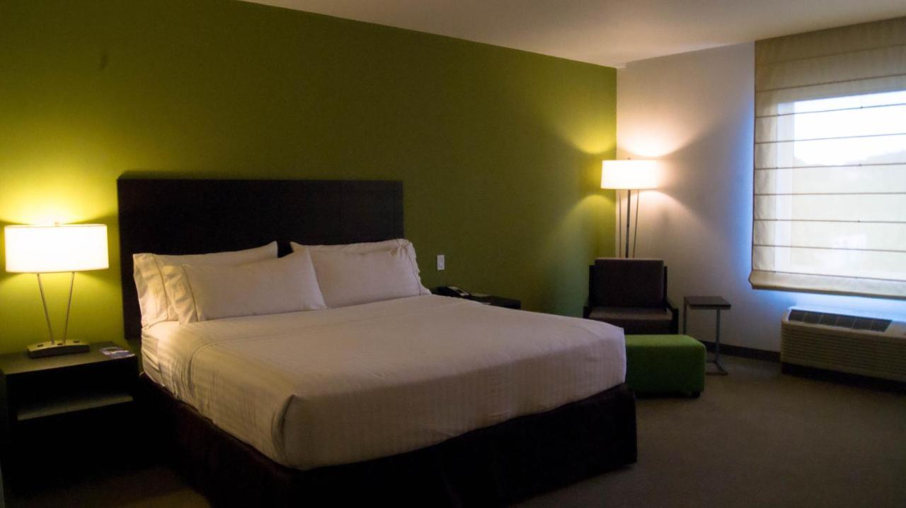 Holiday Inn Express Managua By Ihg Exterior foto