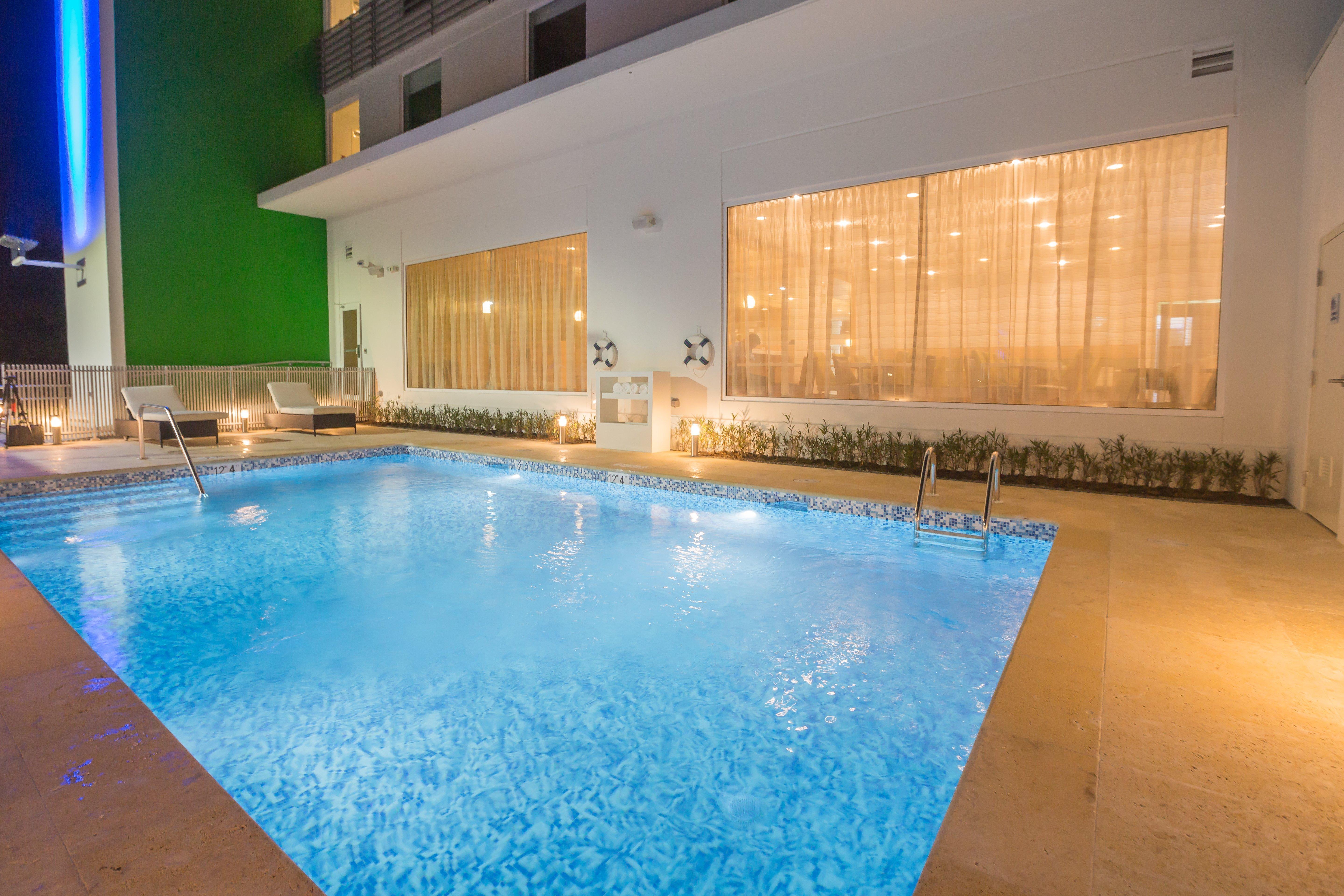 Holiday Inn Express Managua By Ihg Exterior foto