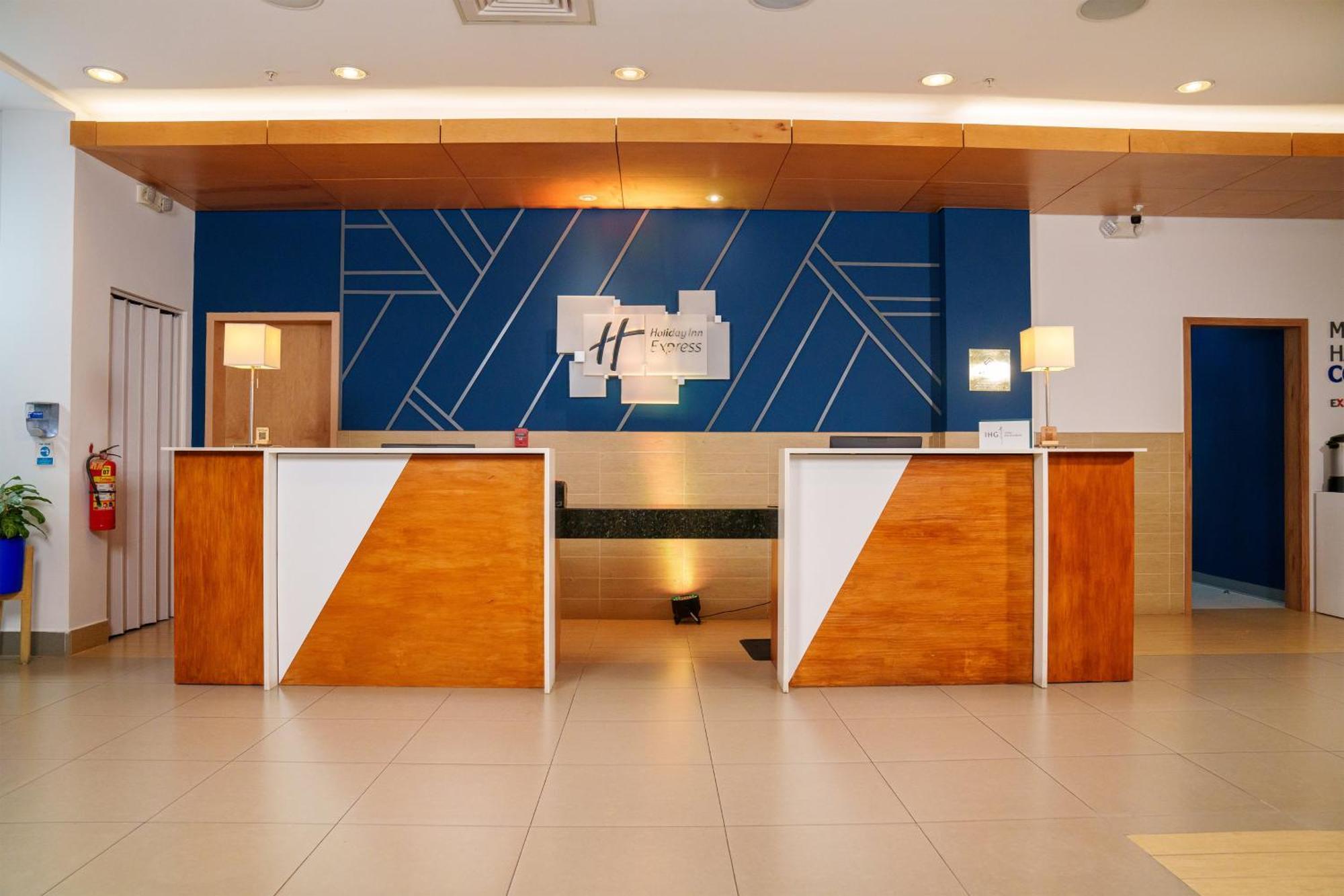Holiday Inn Express Managua By Ihg Exterior foto